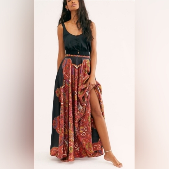 FREE PEOPLE PAISLEY DREAMS MAXI SKIRT. - Picture 2 of 7